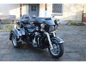 HARLEY-DAVIDSON TRI GLIDE ULTRA, 114, JEKILL&HYDE