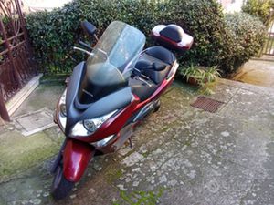 HONDA SILVER WING 400