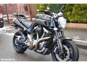 YAMAHA MT
