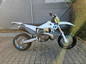 HUSQVARNA TE 300 SUPERMOTO ENDURO CROSS SUMO SM