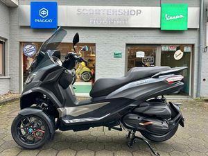 ② PIAGGIO MP3 530 CC EXCLUSIVE GRIGIO TITANIO MATT (NR.25)
