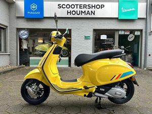 ② VESPA PRIMAVERA S 125 CC GIALLO CURIOSO