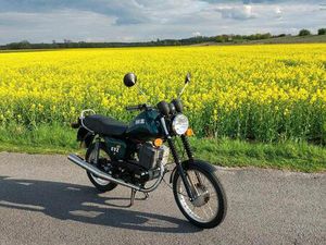 MZ ETZ 250 / 251 KOMPLETT NEU HU/AU 08.27