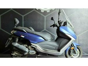 VENDO SYM MAXSYM 400 (2021 - 25) USATA A MERATE (CODICE 9891306) - MOTO.IT