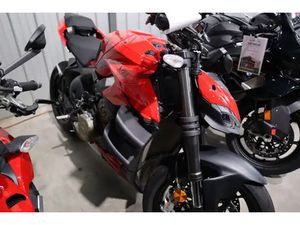 2024 DUCATI STREETFIGHTER V4 RED