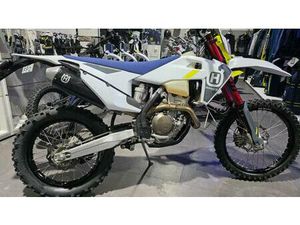 VENDO HUSQVARNA FE 250 (2022) USATA A COCQUIO-TREVISAGO (CODICE 9891422) - MOTO.IT