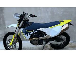 VENDO HUSQVARNA 701 ENDURO (2023 - 25) USATA A MATHI (CODICE 9891476) - MOTO.IT