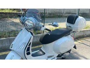 VENDO VESPA GTS 125 (2021 - 24) USATA A CINISELLO BALSAMO (CODICE 9890546) - MOTO.IT