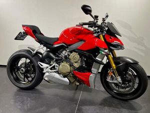 ② DUCATI STREETFIGHTER V4S