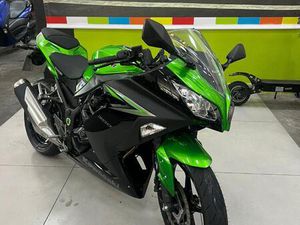 KAWASAKI NINJA 300 STD