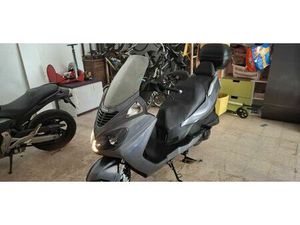 SCOOTER DAELIM S2 ÁGUAS LIVRES