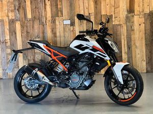 KTM DUKE [PHONE NUMBER REMOVED]9 MILES!