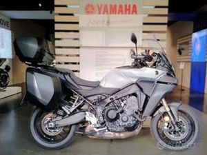 YAMAHA TRACER 9