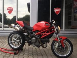 DUCATI MONSTER 1100