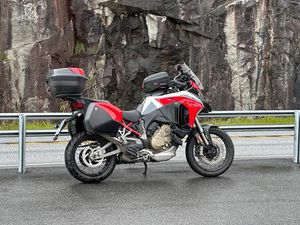 DUCATI MULTISTRADA V4S FULL PACK