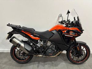2018 KTM 1090 ADVENTURE, SUPER CLEAN, ERGO SEATS, HEATED GRIPS, SERVICED BY US