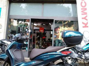 VENDO PIAGGIO BEVERLY 300 ABS-ASR (2021 - 25) USATA A ROMA (CODICE 9890995) - MOTO.IT