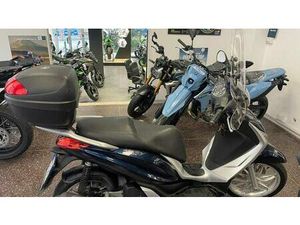 VENDO PIAGGIO MEDLEY 150 ABS (2016 - 19) USATA A GENOVA (CODICE 9890661) - MOTO.IT