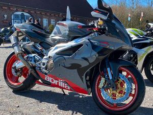 APRILIA RSV 1000 R ROTAX V2 TOP ZUSTAND