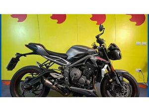 VENDO TRIUMPH STREET TRIPLE R (2020 - 22) USATA A BUSTO ARSIZIO (CODICE 9891318) - MOTO.IT