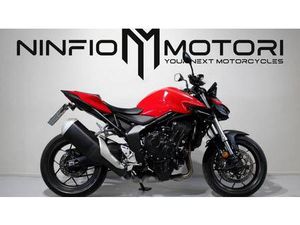 VENDO HONDA CB 1000 HORNET (2025) USATA A TORRE DEL GRECO (CODICE 9890958) - MOTO.IT