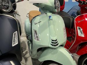 VESPA GTS 300 RST KEYLESS