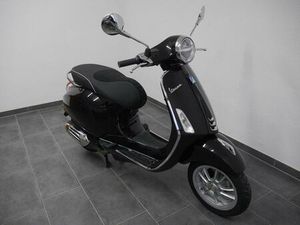 VESPA PRIMAVERA 50 // 1.HAND // 2023