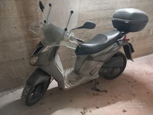 APRILIA SPORTCITY 200