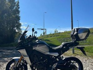 YAMAHA TRACER 9 GT+ PARQUE DAS NAÇÕES