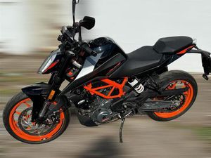 KTM 390 DUKE – EZ 04/2024 – NUR 470 KM – QUICKSHIFTER – 35 KW – T