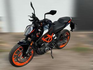 KTM 390 DUKE