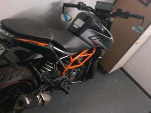 KTM DUKE 125