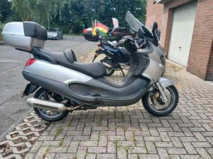 MAXISCOOTER PIAGGIO X 9 LS 125