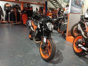 KTM 890 DUKE GP