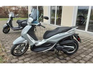 PIAGGIO BEVERLY 350 S TOURER IN GRAU, GEBRAUCHTFAHRZEUG
