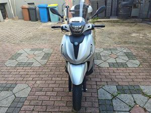PIAGGIO + BEVERLY 400 + INSPEKTION / TÜV NEU + ZUBEHÖR