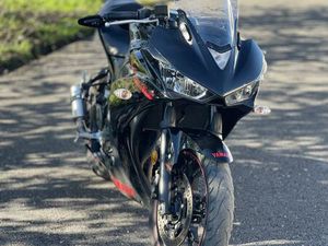 YAMAHA YZF R3 FULL EXTRAS MARRAZES E BAROSA