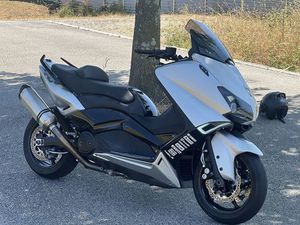 YAMAHA TMAX 530 MAFAMUDE E VILAR DO PARAÍSO