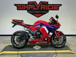 2022 HONDA CBR600RR