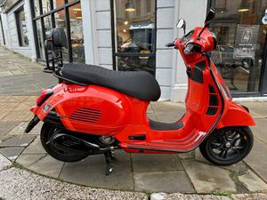 USED VESPA GTS 300 HPE FOR SALE IN ST LEONARDS ON SEA