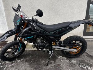 MOTO NEUVE: RIEJU MRT 50 ALL BLACK