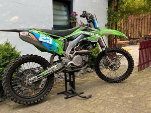 KAWASAKI KXF 450 MOTOCROSS