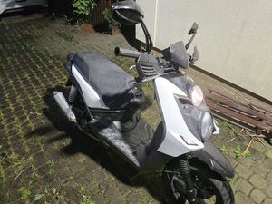 ZIMOWO YAMAHA BWS 125 FI WTRYSK SPALANIE 2.5L LEOVINCE WARSZAWA BIELANY