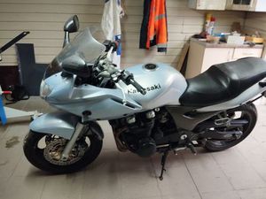 SPRZEDAM MOTOR KAWASAKI ZR7S MLAWA