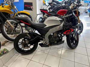 APRILIA TUONO 125 MANUAL 124 CC