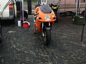 SUZUKI GSXR 750 SRAD RENNSTRECKE RACEBIKE GSX R GSX-R
