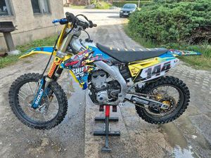 SUZUKI RMZ 450
