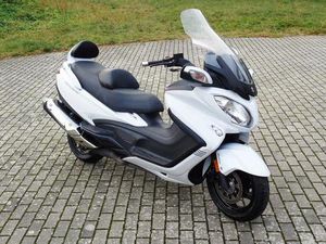 SUZUKI AN 650 BURGMAN EXECUTIVE AUS 1.HAND, REIFEN NEU!