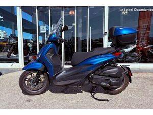 PIAGGIO BEVERLY 2025