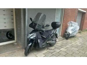 KIMCO AGILITY 16+ (2018) - BETROUWBAAR EN GOED ONDERHOUDEN — SCOOTERS | YAMAHA — MARKTPLAATS